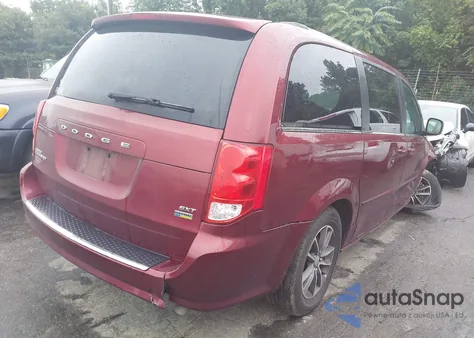 2017 Dodge Grand Caravan Sxt z USA, uszkodzony, nr VIN 2C4RDGCG7HR546826